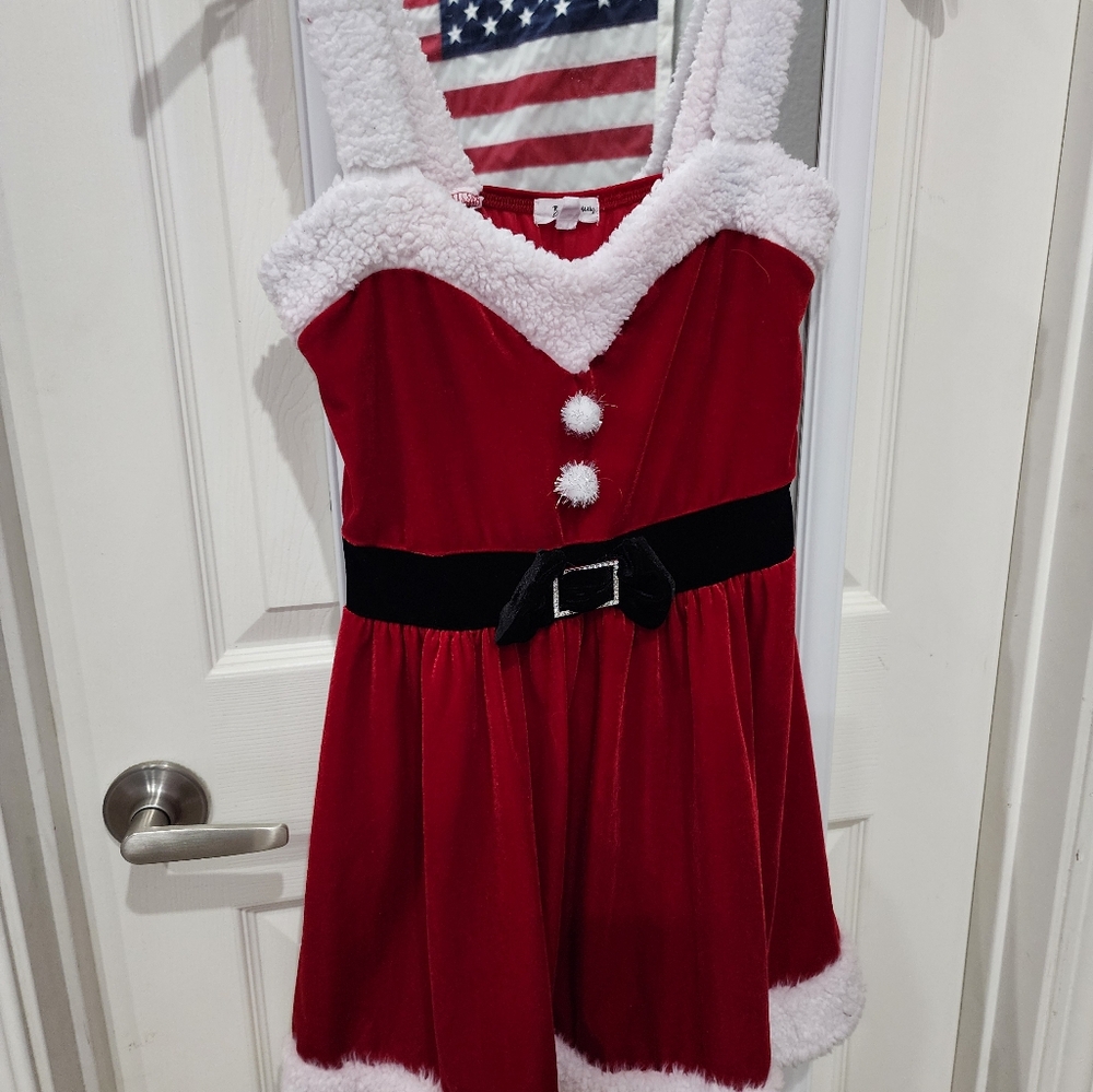 NWT Juniors Born Famous Mrs. Claus Skater Sleeveless Christmas Holiday Dress